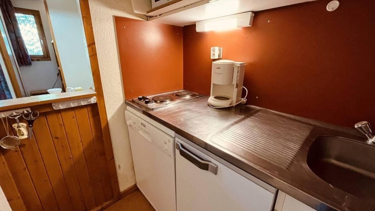 Vallandry Apartment | 230m from resort center, 3rd floor, balcony, tv, ski locker, 20m², Peisey-Vallandry