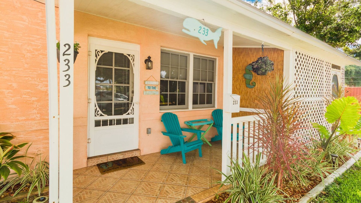 Cocoa Beach Cottage | 233 Cocoa Beach Stay Cottages - Pet Friendly, downtown, walk to the beach!