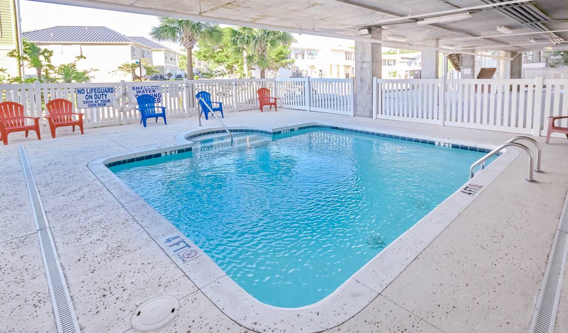Crescent Beach Condo | 237 m² Condo ∙ 5 bedrooms ∙ 16 guests