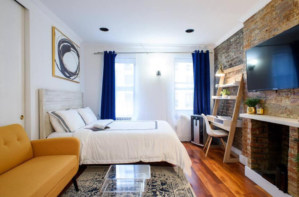 Peter Cooper Village Apartment | 24-17 Renovated Studio Prime Location WD