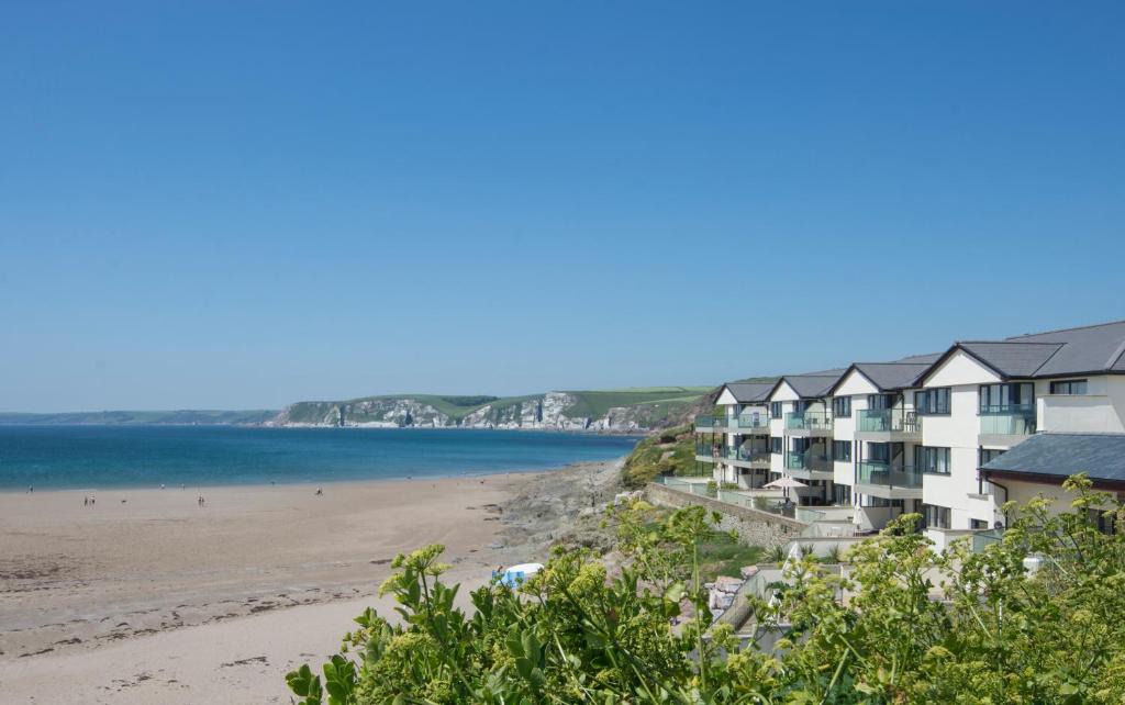 Bigbury-on-Sea House | 24 Burgh Island Causeway