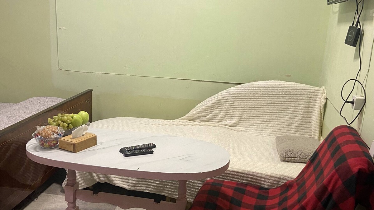 Yerevan House | 24-hour service nArriving any timenPets allowed nPrivate entrance and bathroom.