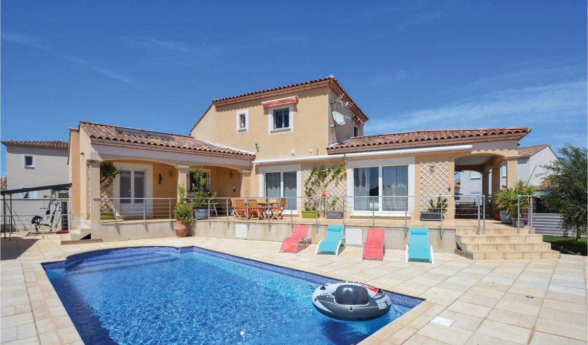 Saint-Gilles House | 240 m² House ∙ 5 bedrooms ∙ 6 guests