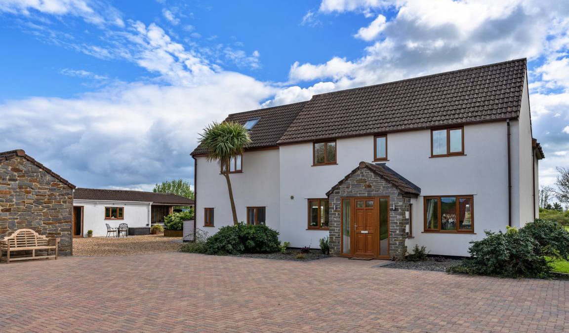 Lympsham House | 240 m² House ∙ 6 bedrooms ∙ 12 guests