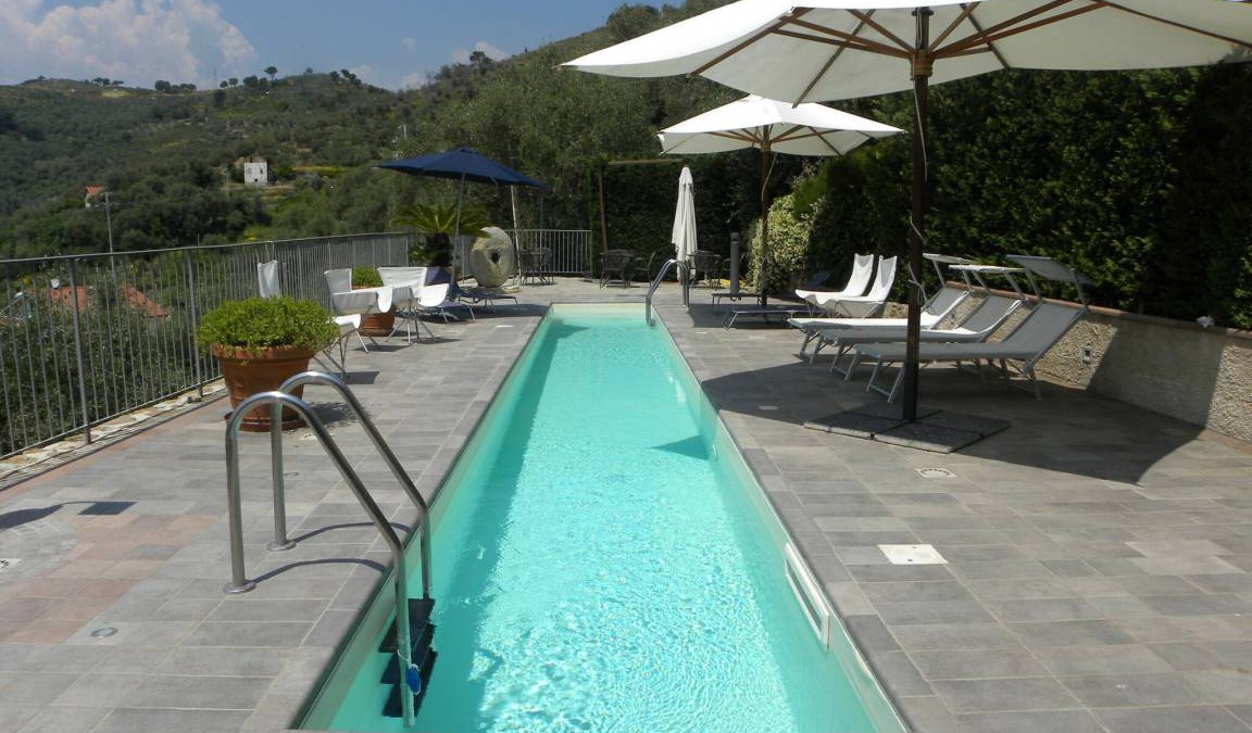 Civezza House | 240 m² House ∙ 7 bedrooms ∙ 18 guests