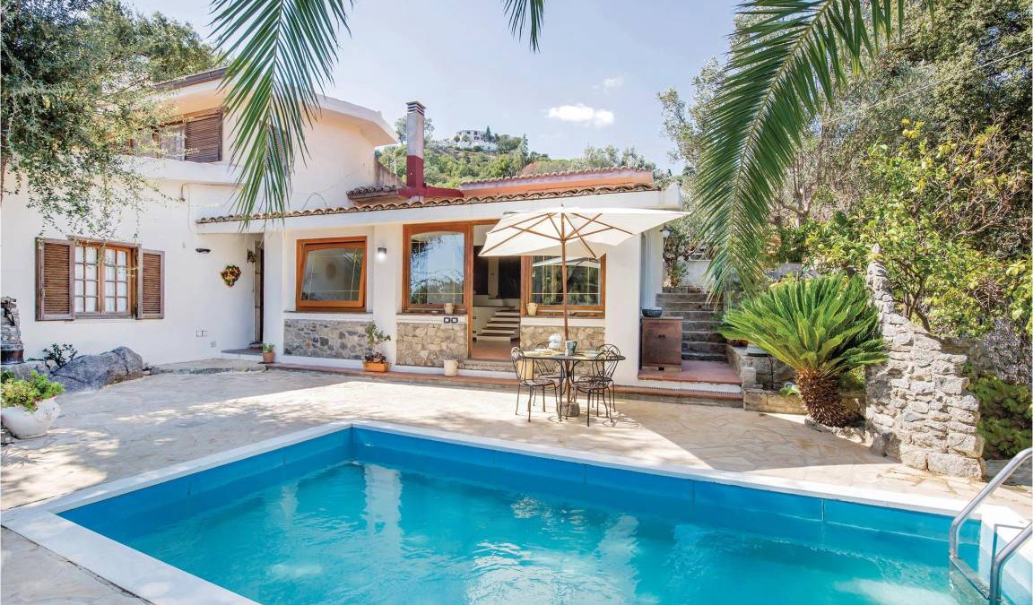 Copanello House | 240 m² Maisonette ∙ 4 bedrooms ∙ 8 guests