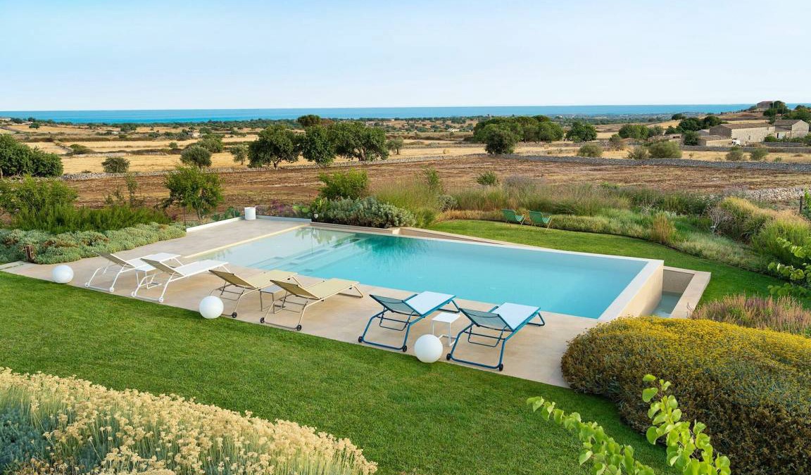 Modica Villa | 240 m² Villa ∙ 4 bedrooms ∙ 8 guests
