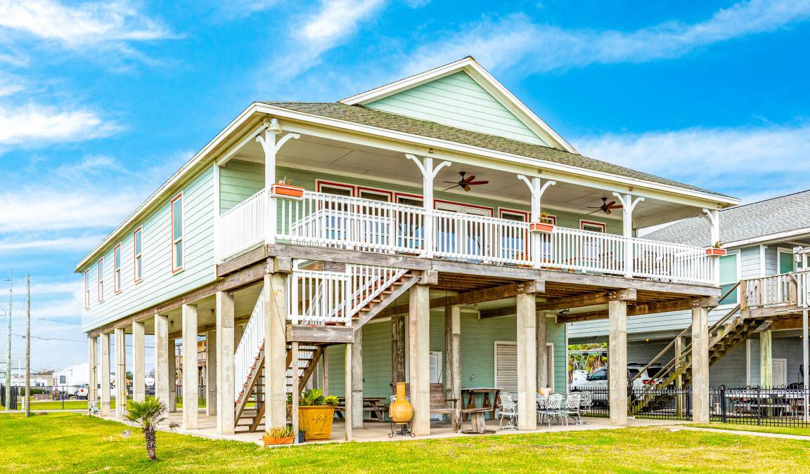 Dickinson House | 245 m² House ∙ 8 bedrooms ∙ 20 guests