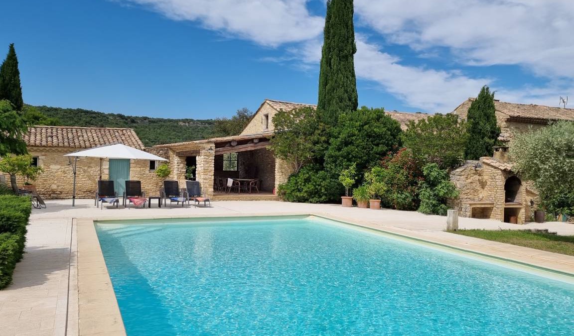 Laudun Villa | 246 m² Villa ∙ 5 bedrooms ∙ 10 guests