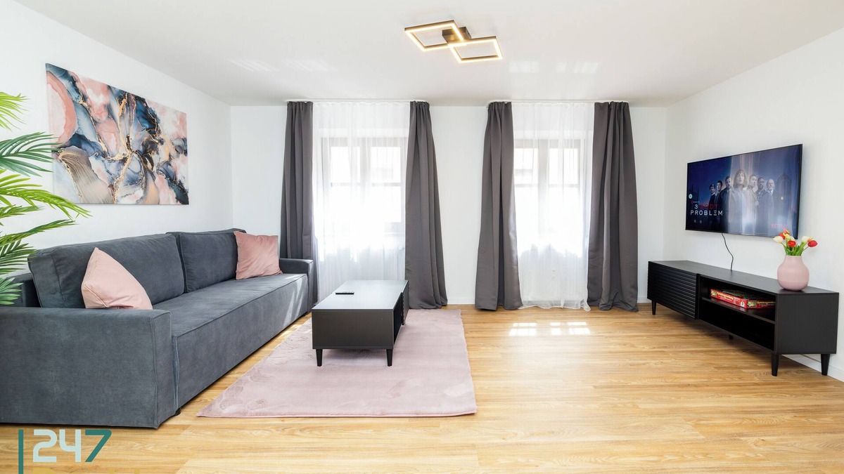 Straubing Apartment | 247 Reside: Apartment SZ2 | Downtown | Netflix
