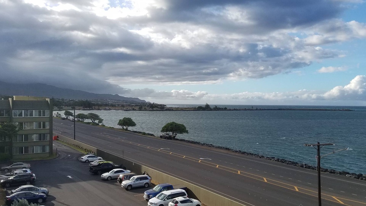 Kahului Condo | 25 Feet Unobstructed Harbor View!