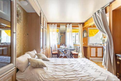 Ternes Apartment | 25 m² Apartment ∙ 1 bedroom ∙ 2 guests