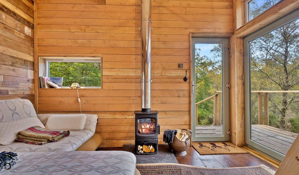 Glen Urquhart Ski Chalet | 25 m² Chalet ∙ 1 bedroom ∙ 2 guests