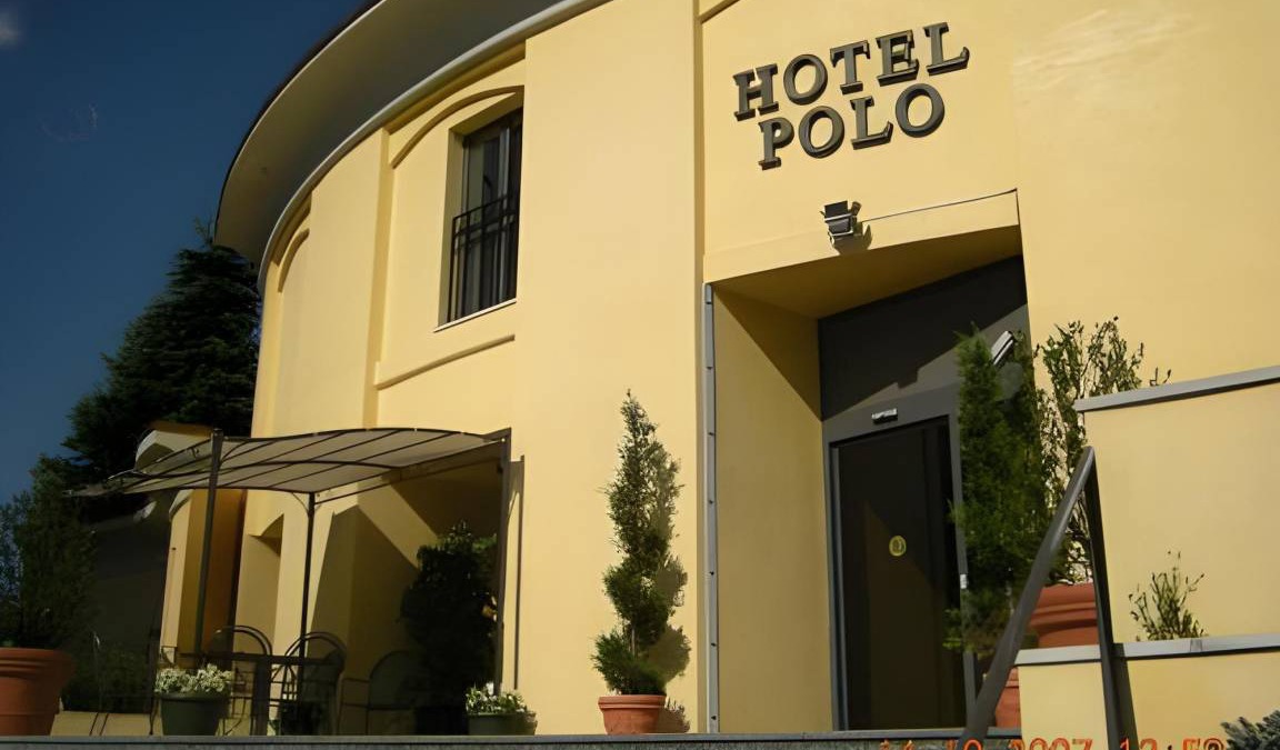 Vimercate Hotel | 25 m² Hotel ∙ 10 guests