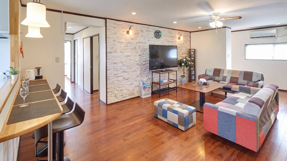 Makiminato Apartment | 25 minutes by car from Haebaru Airport Spacious 1/Urasoe Okinawa