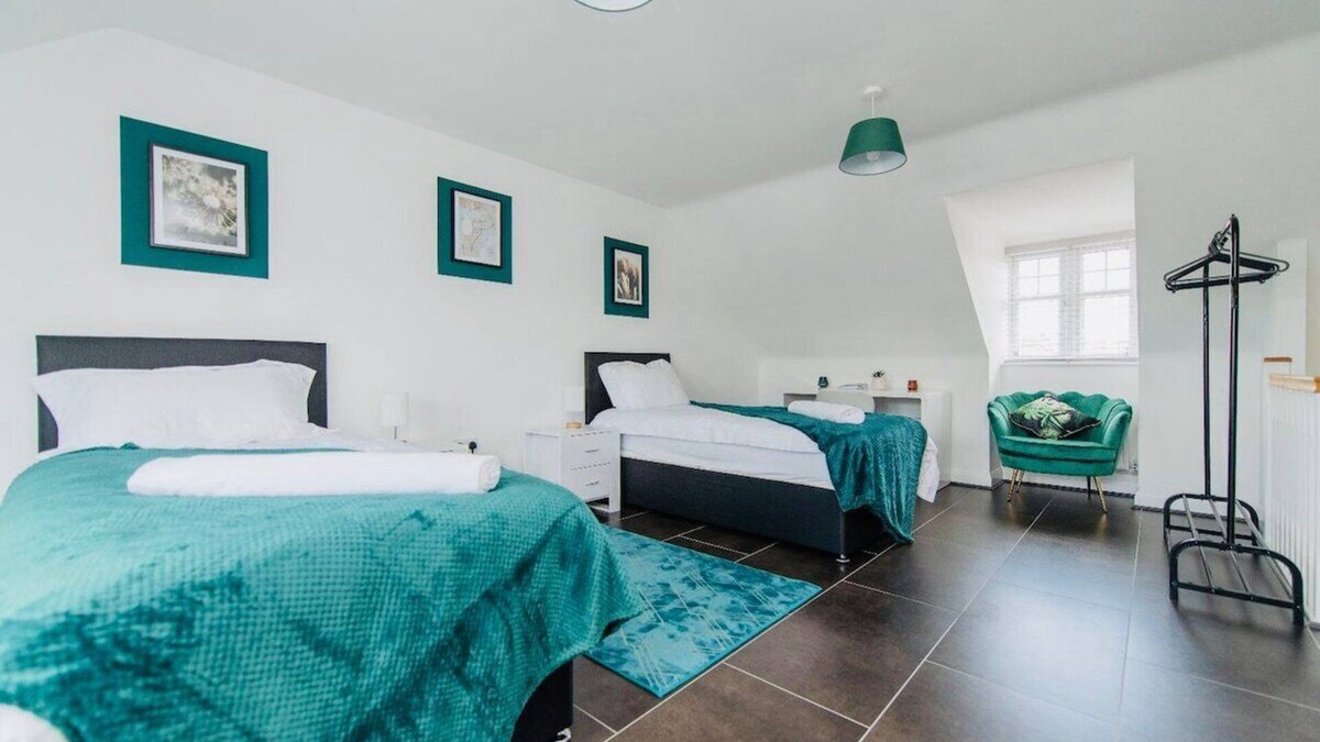 Haughton House | 25%off monthly stays/3 bedroom/6 guests