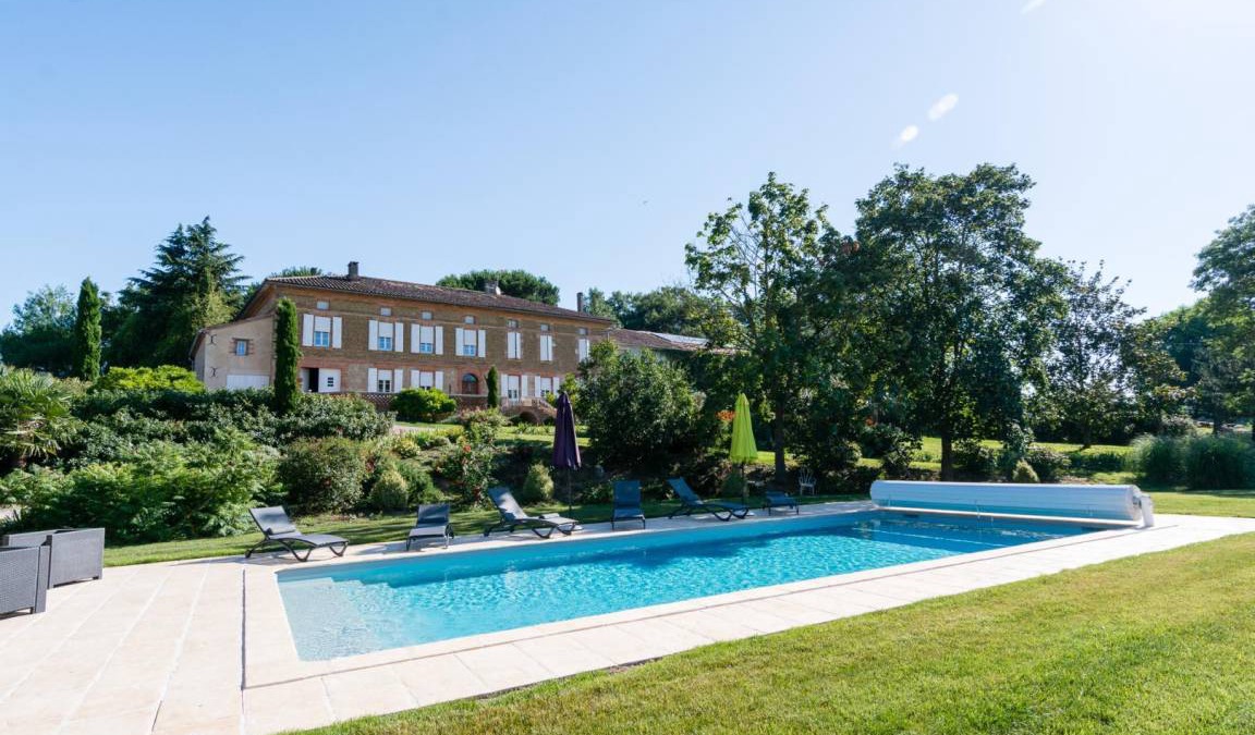 Giroussens House | 250 m² Gîte ∙ 5 bedrooms ∙ 11 guests
