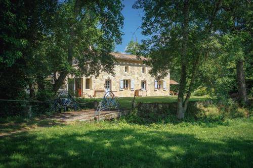 Perissac House | 250 m² House ∙ 3 bedrooms ∙ 9 guests
