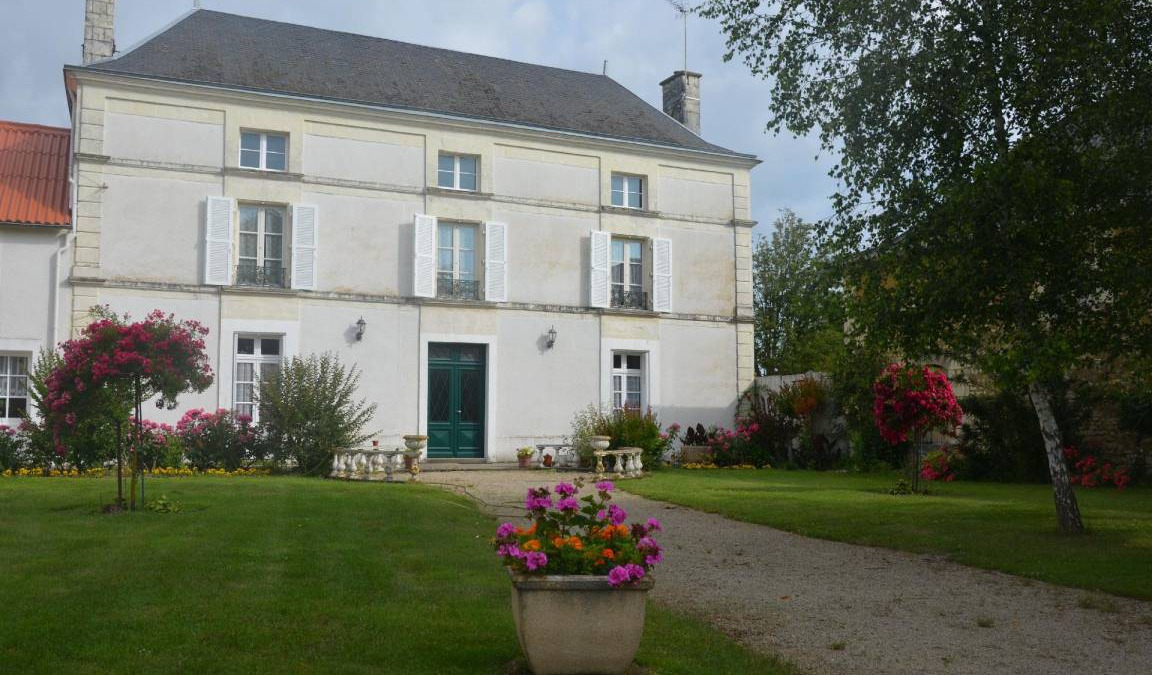 Thurageau House | 250 m² House ∙ 4 bedrooms ∙ 9 guests