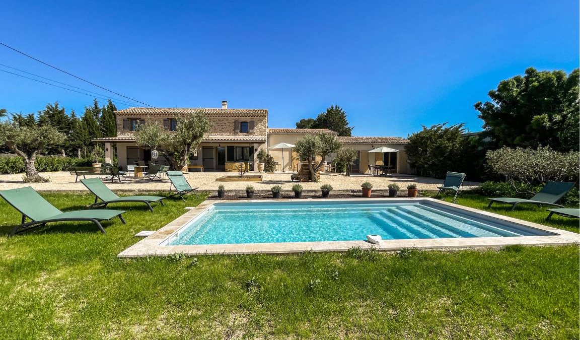 Bagard House | 250 m² House ∙ 4 bedrooms ∙ 14 guests