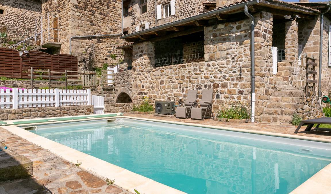 Jaujac House | 250 m² House ∙ 4 bedrooms ∙ 12 guests