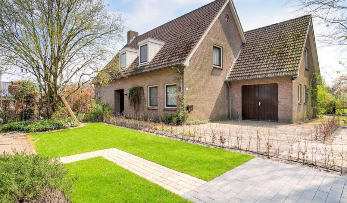 Nieuwkuijk House | 250 m² House ∙ 5 bedrooms ∙ 10 guests