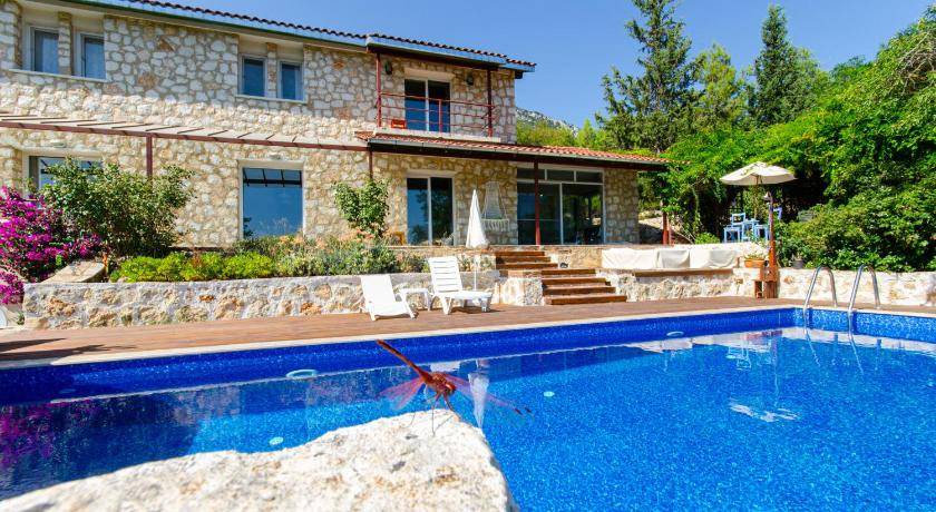Kas Villa | 250 m² Villa ∙ 3 bedrooms ∙ 6 guests