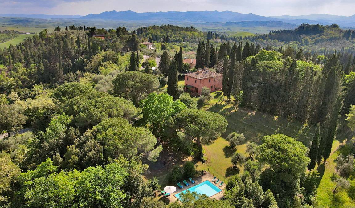 Montelopio Villa | 250 m² Villa ∙ 6 bedrooms ∙ 12 guests