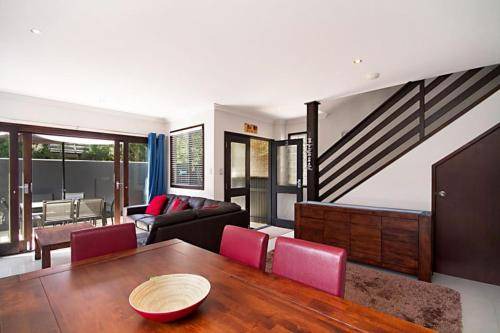 Hastings Point Villa | 250 m² Villa ∙ 3 bedrooms ∙ 6 guests