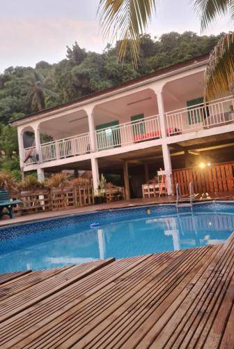 Riviere-Pilote Villa | 250 m² Villa ∙ 4 bedrooms ∙ 8 guests