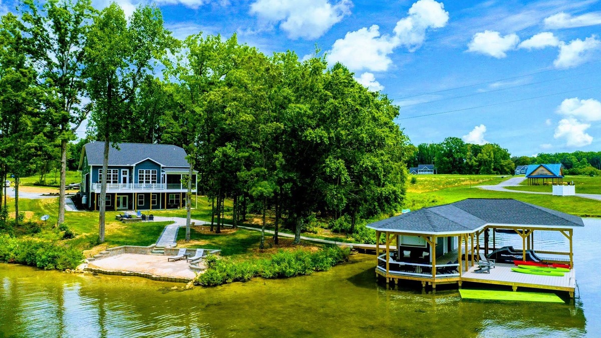 Mineral House | 250’ of Lakefront with Boat House & Private Beach