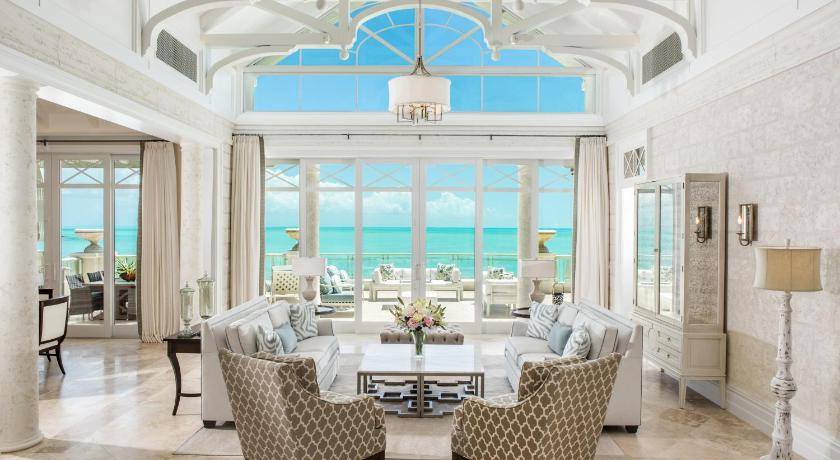 Leeward Settlement Resort | 251 m² Resort ∙ 6 bedrooms ∙ 127 guests