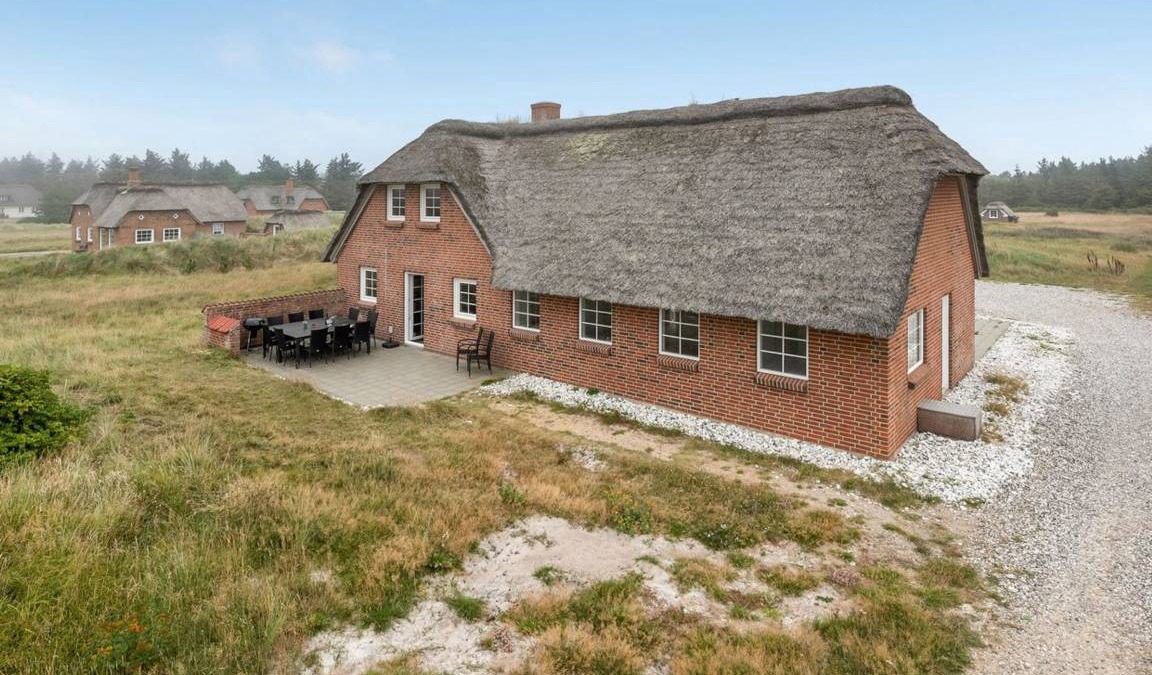 Øhuse House | 253 m² House ∙ 1 bedroom ∙ 14 guests