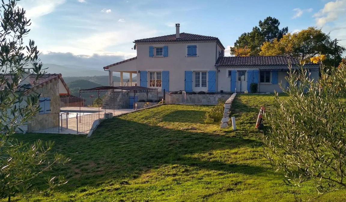 Chambonas House | 257 m² House ∙ 5 bedrooms ∙ 12 guests