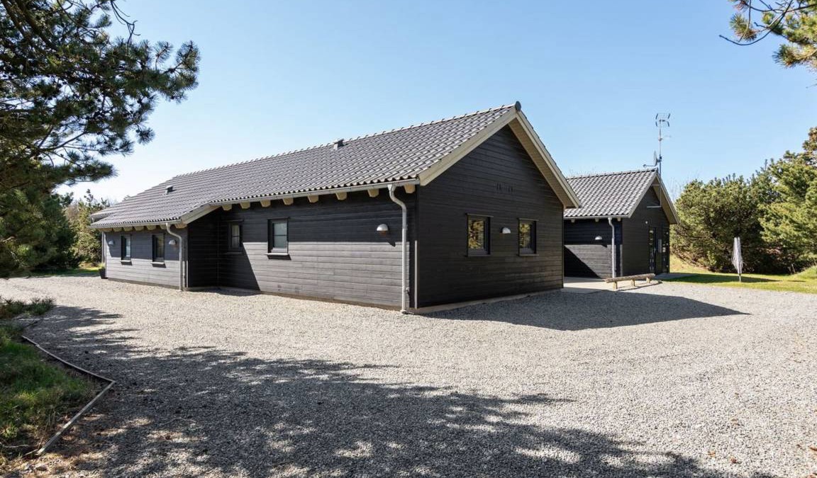 Blavand Strand House | 257 m² House ∙ 1 bedroom ∙ 14 guests