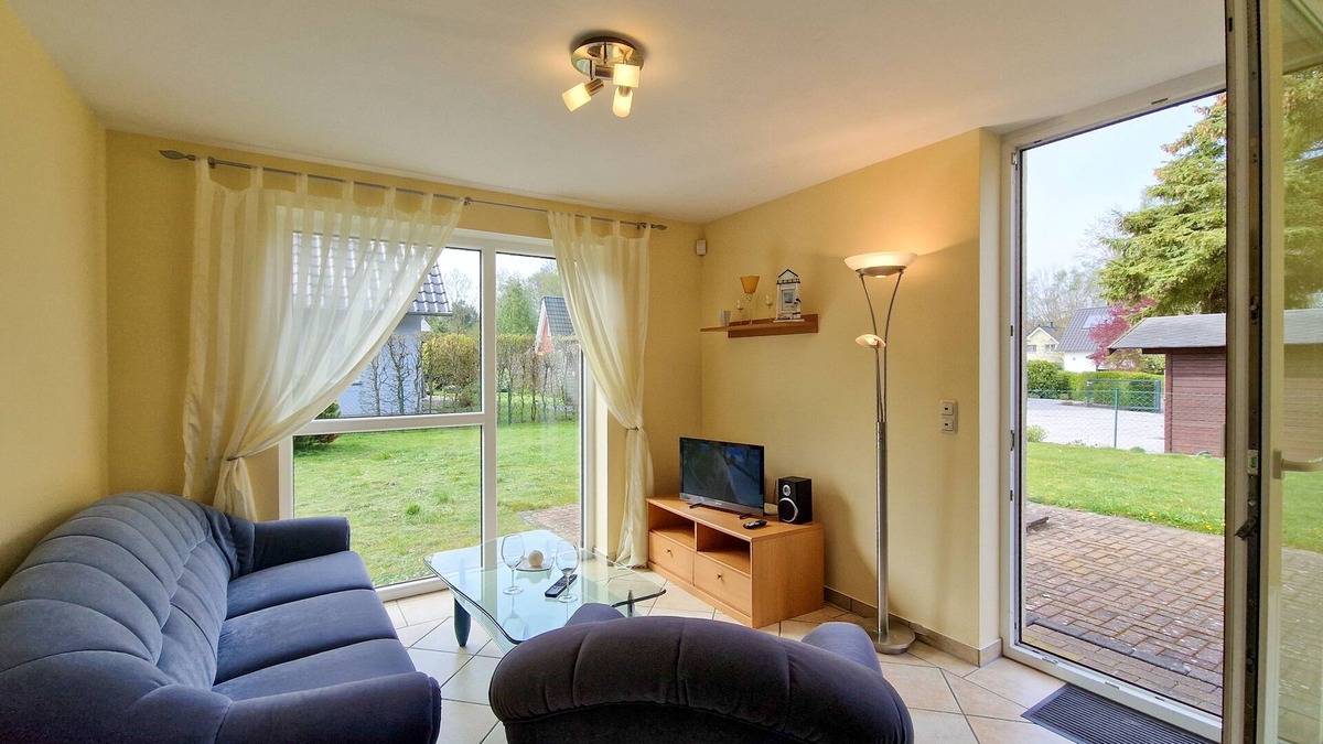 Trassenheide Apartment | 25b - Fewo 2 - Karlshagen, Ferienhaus am Hasenwinkel