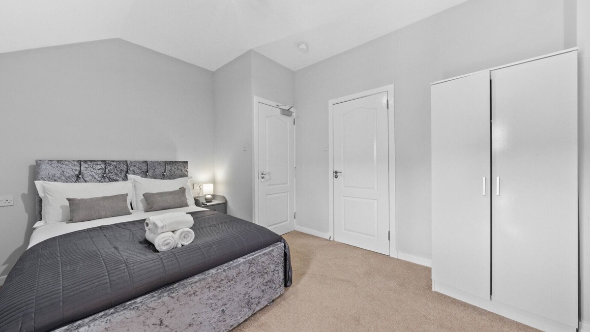 Bannockburn Bed & Breakfast | 26 Main St - Room 3