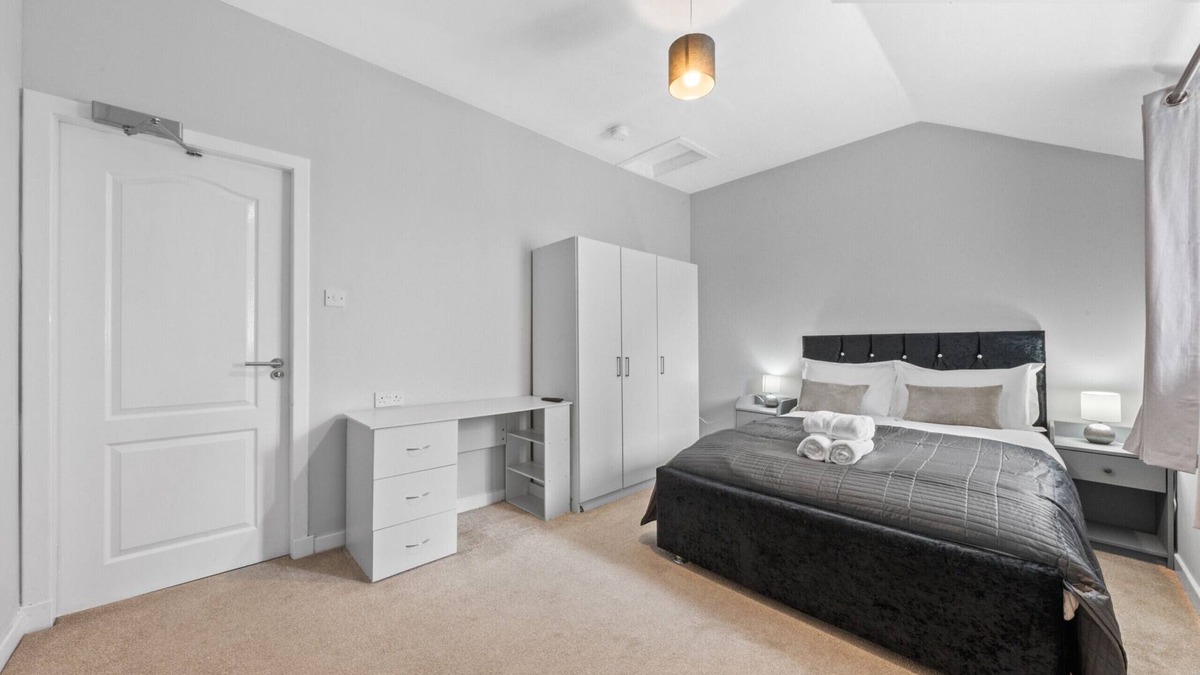 Bannockburn Bed & Breakfast | 26 Main St - Room 5