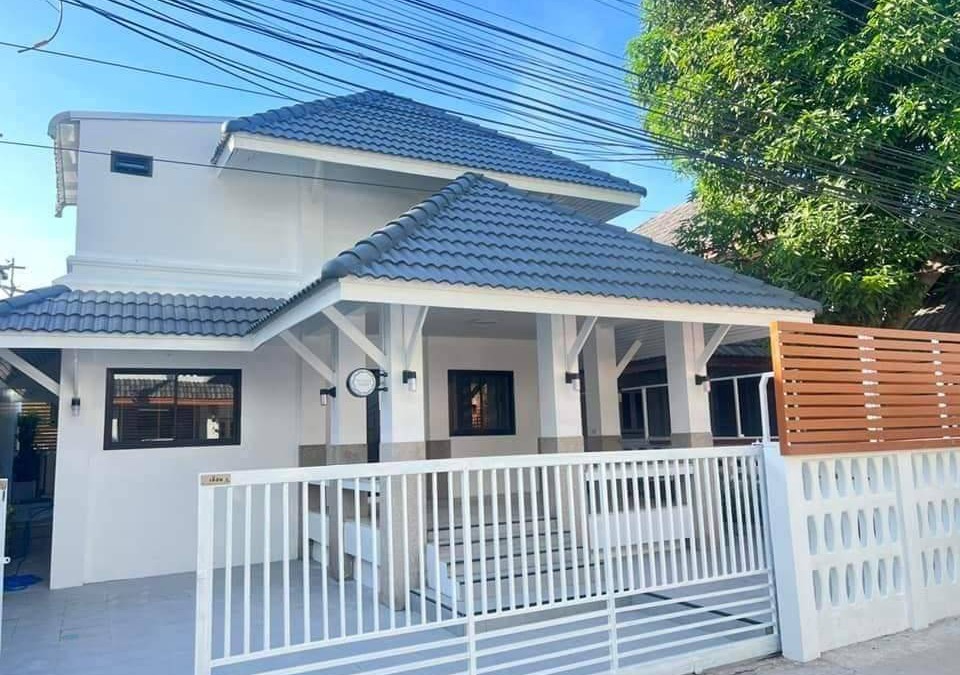 Saen Suk House | 260 m² House ∙ 4 bedrooms ∙ 12 guests