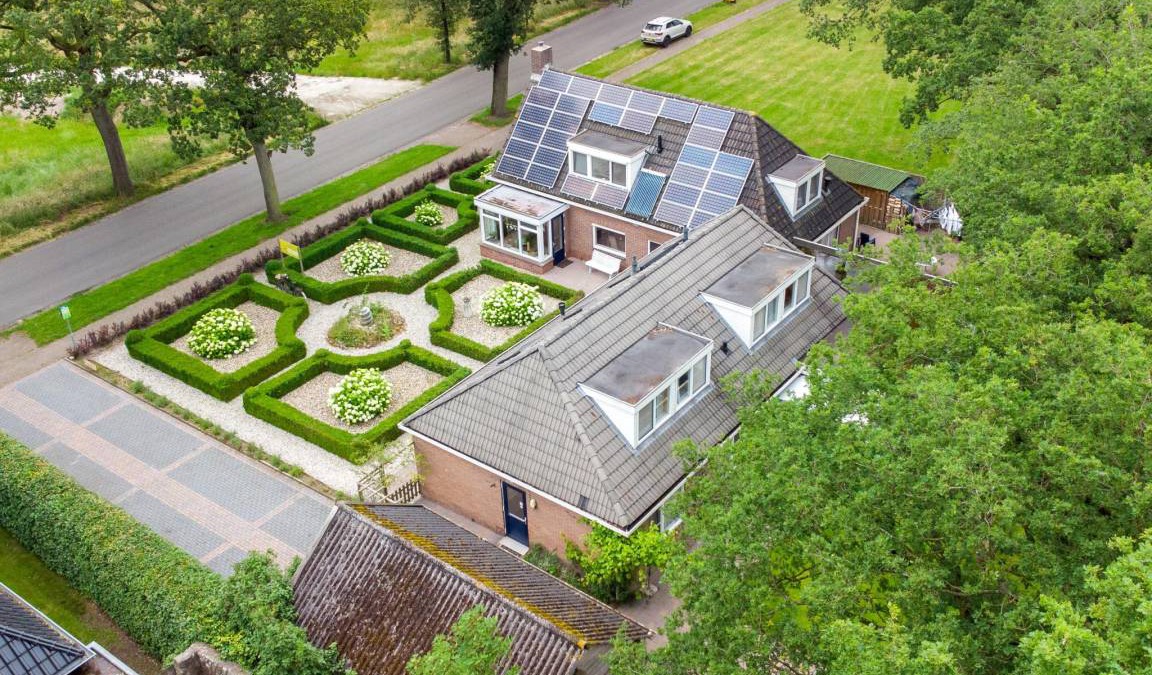 Exloo House | 260 m² House ∙ 6 bedrooms ∙ 18 guests