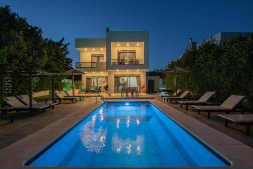 Filerimos Villa | 260 m² Villa ∙ 4 bedrooms ∙ 8 guests