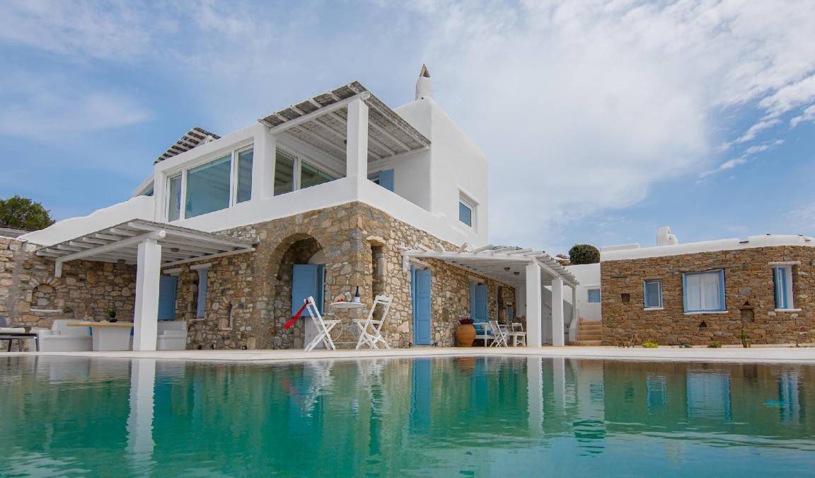 Agios Ioannis Villa | 260 m² Villa ∙ 5 bedrooms ∙ 10 guests