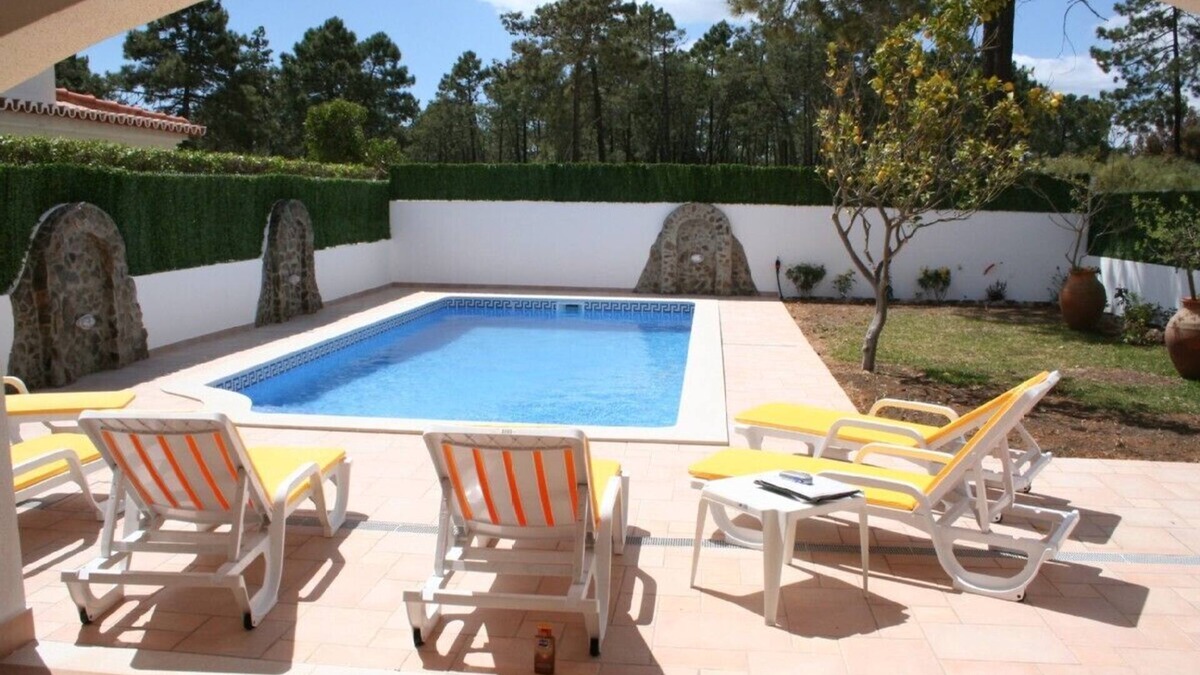Retur Villa | 26149/AL Lovely 4 bed 3 bath villa with large fenced pool, 250 metres to beach