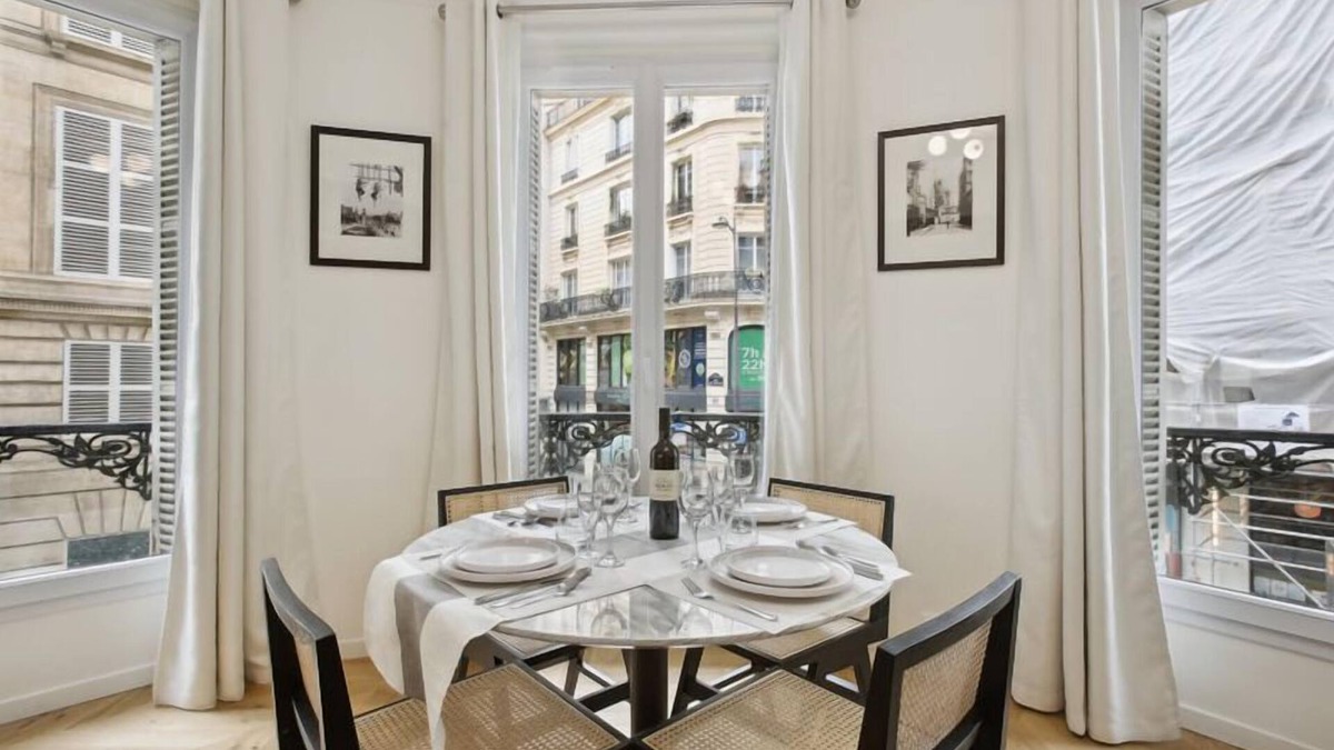 Quartier de la Porte-Saint-Denis Apartment | 268 Suite Ville - Superb apartment in Paris