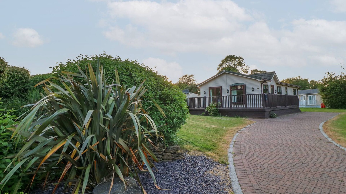 Langham House | 27 BROCKLEHURST, pet friendly, with a garden in Oakham