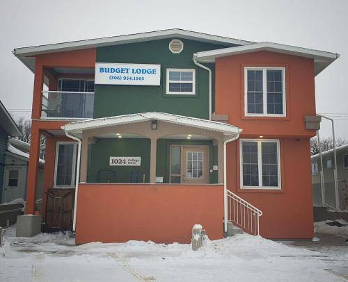 Saskatoon Downtown House | 27 m² Motel ∙ 4 guests