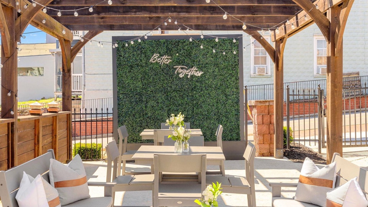 Dahlonega Hotel | 27 On Park