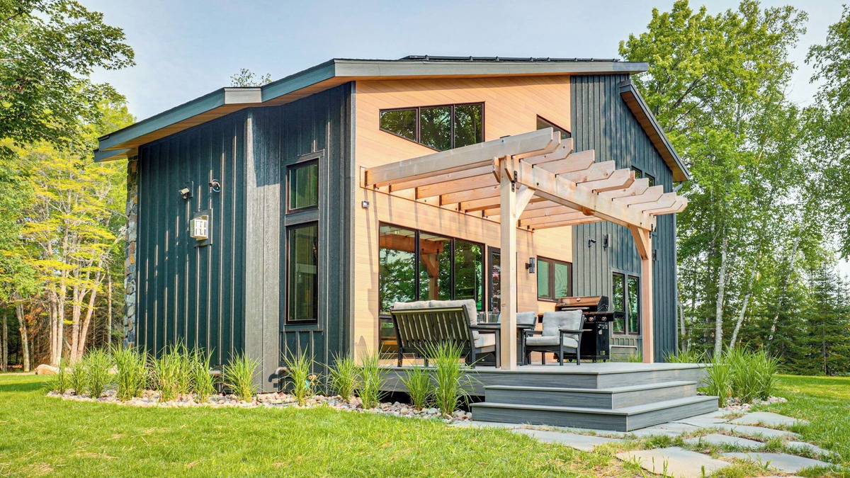 Manitowish Waters House | 270-Degree Views! Haven on Little Papoose Lake