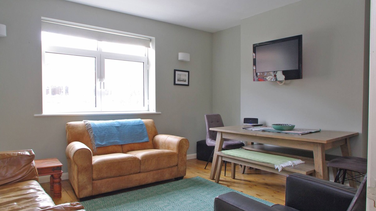 Waterloo Apartment | 275 sq m Waterloo Sunsets & World Class Theatre