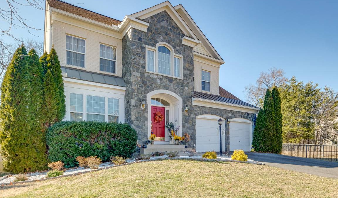 Montclair House | 278 m² House ∙ 5 bedrooms ∙ 8 guests